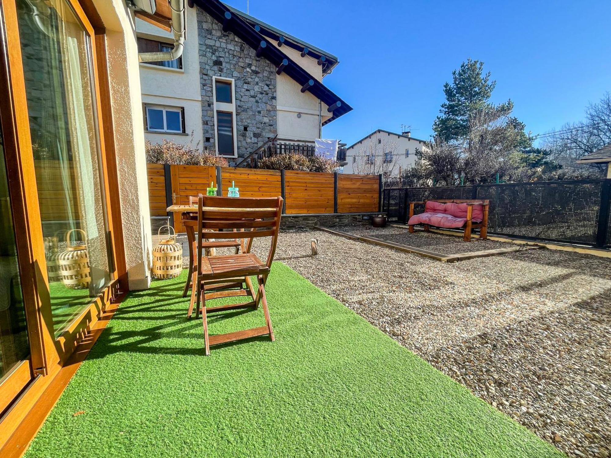 Bonita Casa. Gran Jardin. Con Wifi. Villa Bourg-Madame Eksteriør bilde